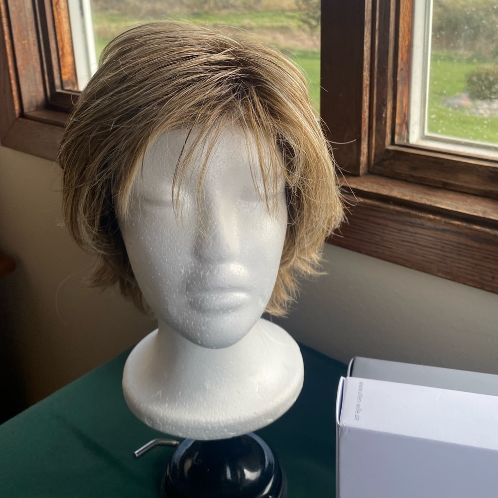 Ellen Wille RELAX Women’s Wig - Sand Rooted heat friendly
